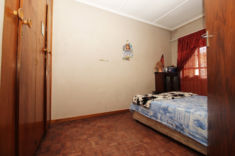 2 Bedroom Property for Sale in Strand Central Western Cape